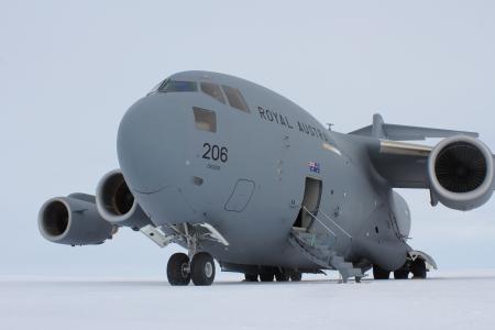 The Davis aerodrome and Australia’s leadership in the Antarctic